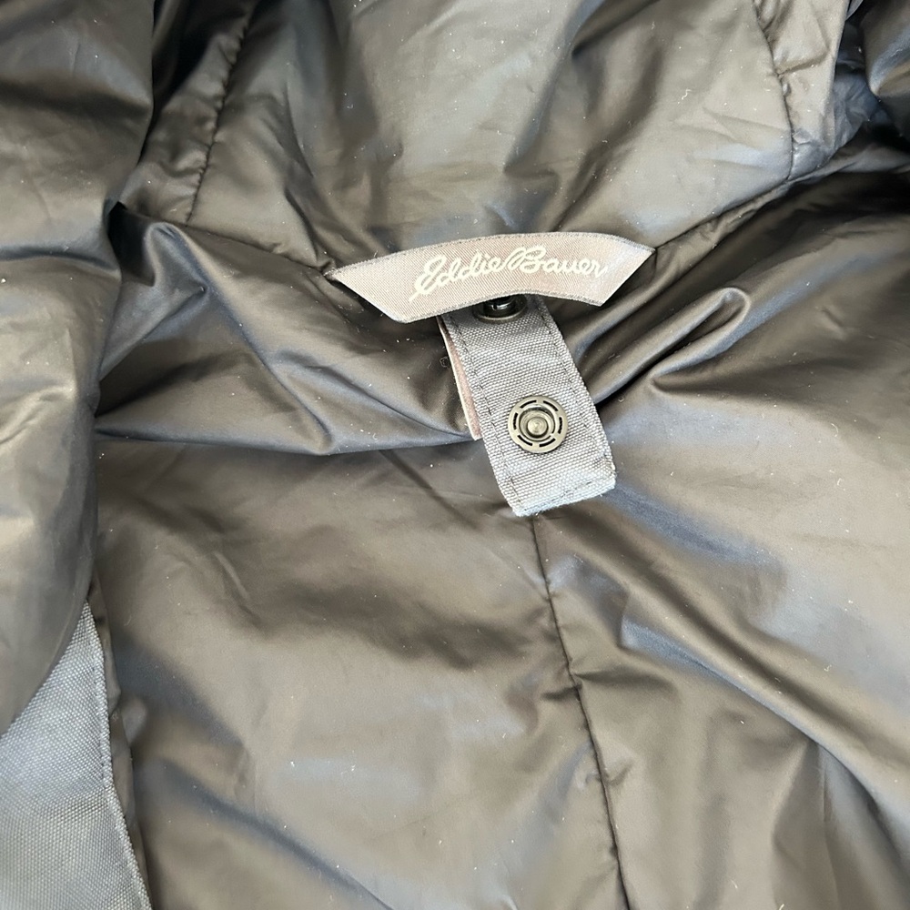 Eddie Bauer winter coat with removable fur vest - Picture 2 of 8